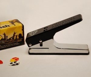 teardrop-pick-punch-6